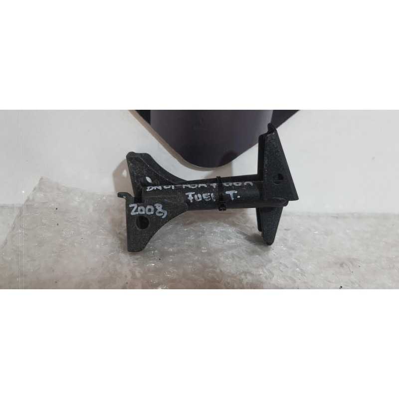 Fuel Tank Bracket Honda DN 01 - NSA 700A - 2008 
